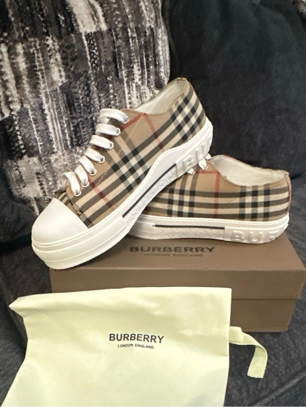 Burberry Beige Nova Check Low-Top Platform Sneakers with White Soles